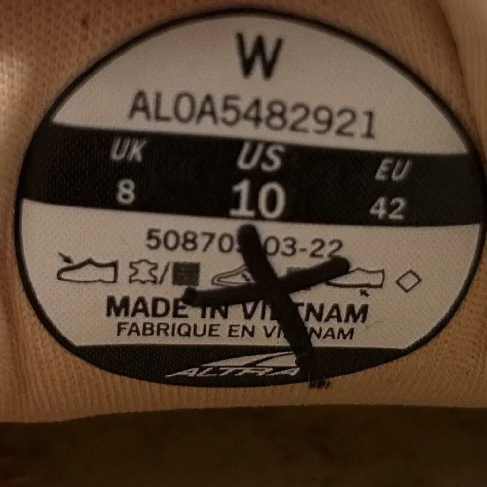 Altra LP Alpine Women's Size 10 Sand Pink Hiking Trail Shoes Used No Insoles